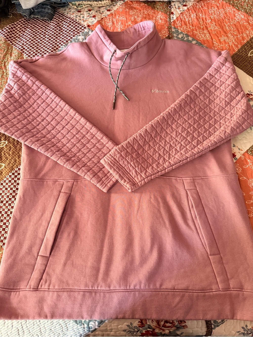 Columbia Mauve Quilted-Sleeve Pullover Cozy Sweatshirt